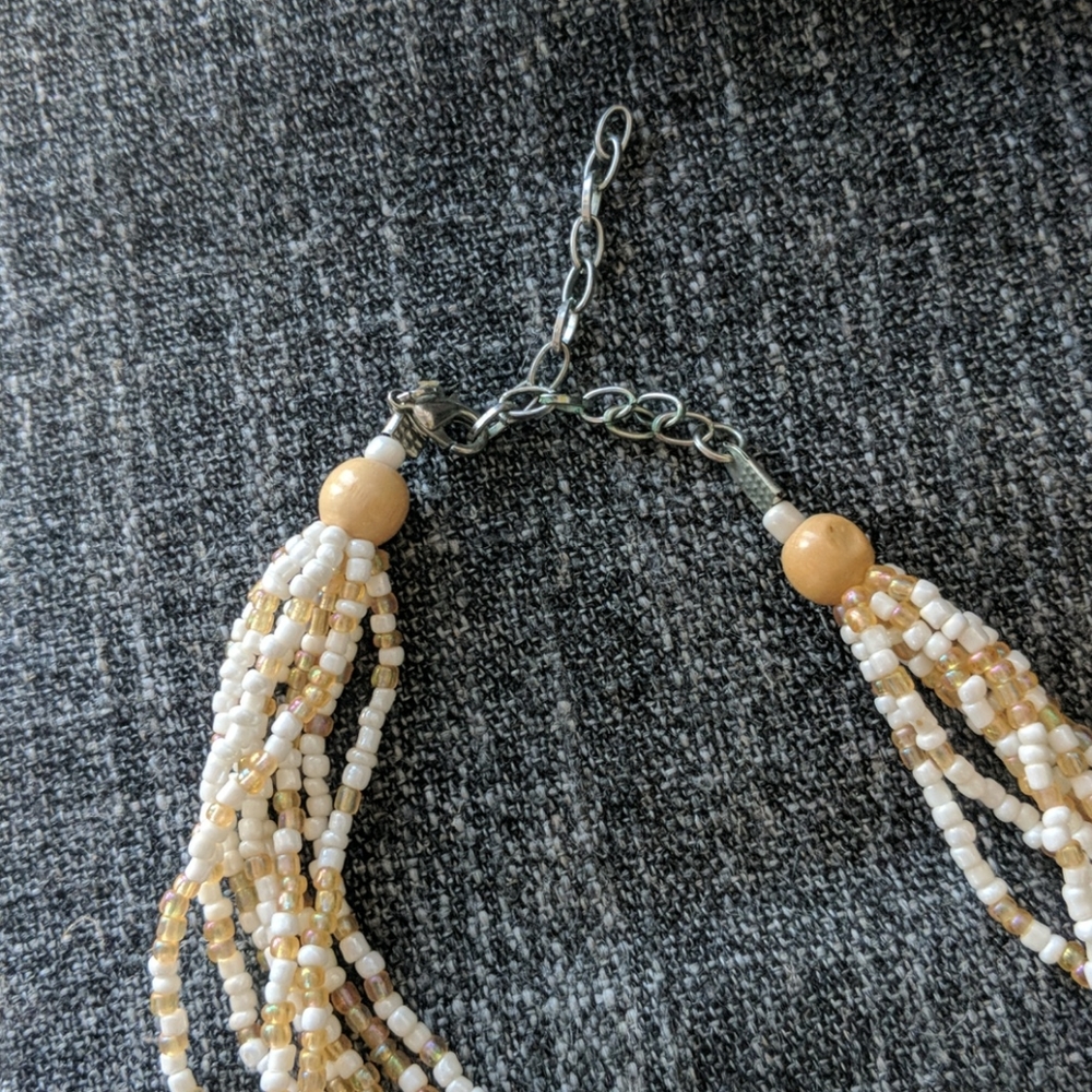 Shell Necklace - Picture 3 of 5
